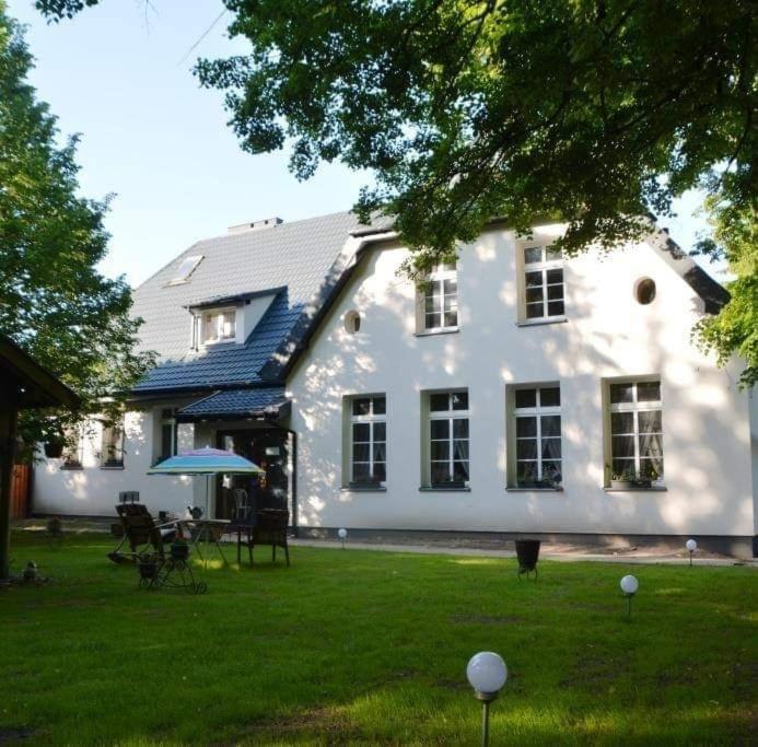 Gospodarstwo Agroturystyczne Dworek Andrzejowka Gardzien Exterior photo