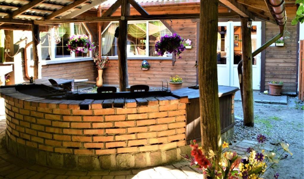 Gospodarstwo Agroturystyczne Dworek Andrzejowka Gardzien Exterior photo